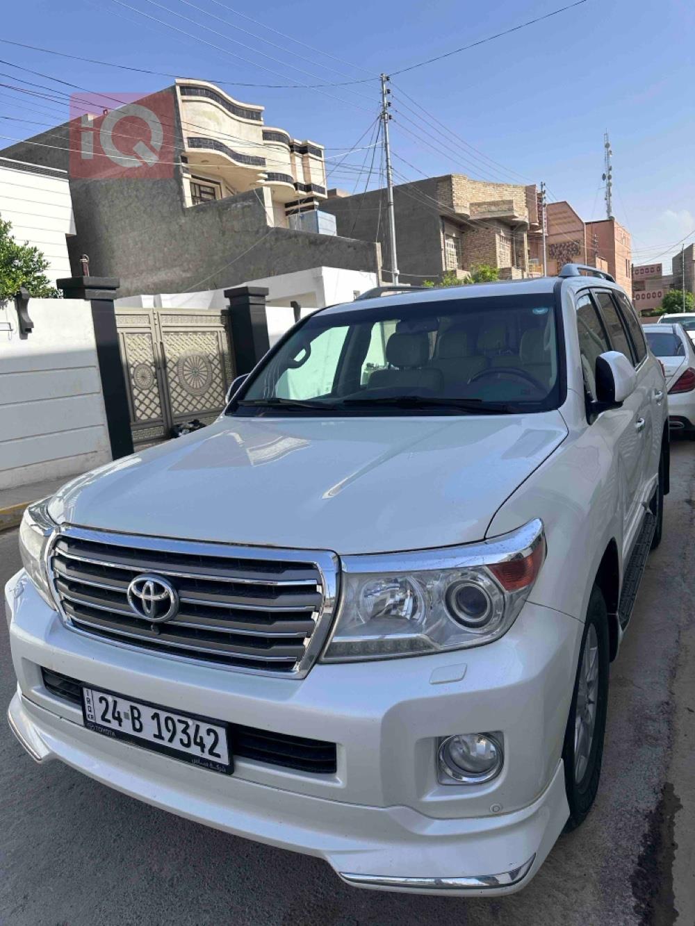تويوتا لاندكروزر